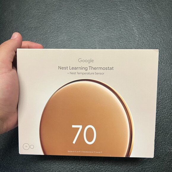 New Gold Google Nest Learning Thermostat 4th Gen + Sensor - SEALED - Picture 1 of 2